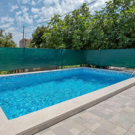 Holiday Home Papinka - Lbn344 Holiday home *