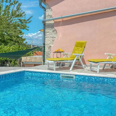 Holiday home Holiday Home Papinka - Lbn344